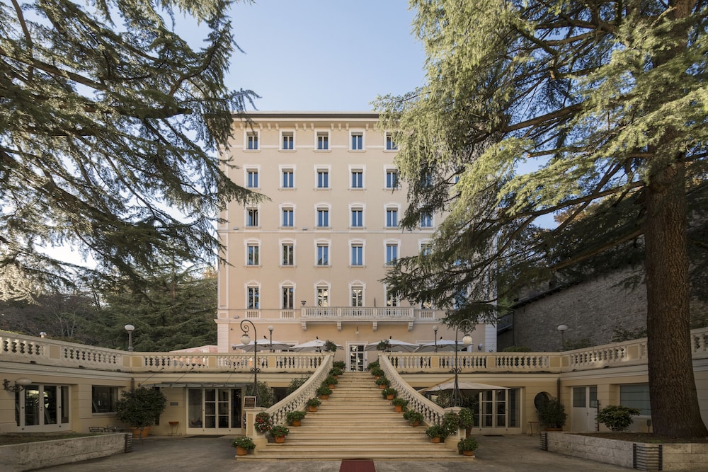Hotel Helvetia Thermal Spa 4s - zdjęcie 2