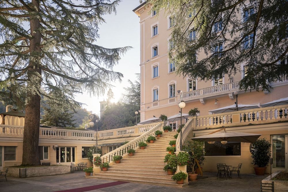 Hotel Helvetia Thermal Spa 4s