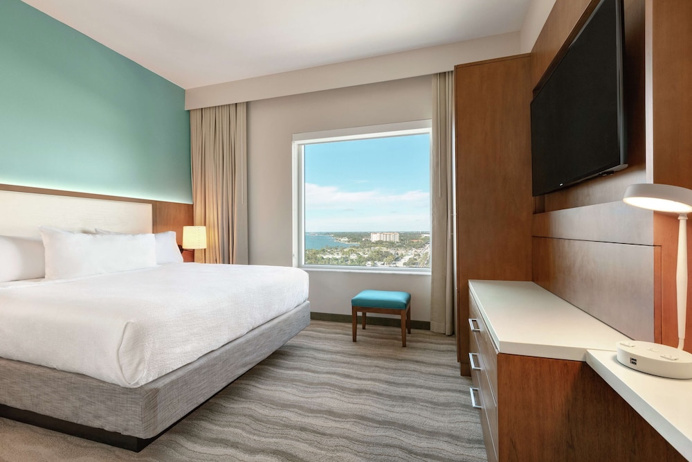 Embassy Suites by Hilton Sarasota, FL — Hotel rooms in Sarasota, Florida