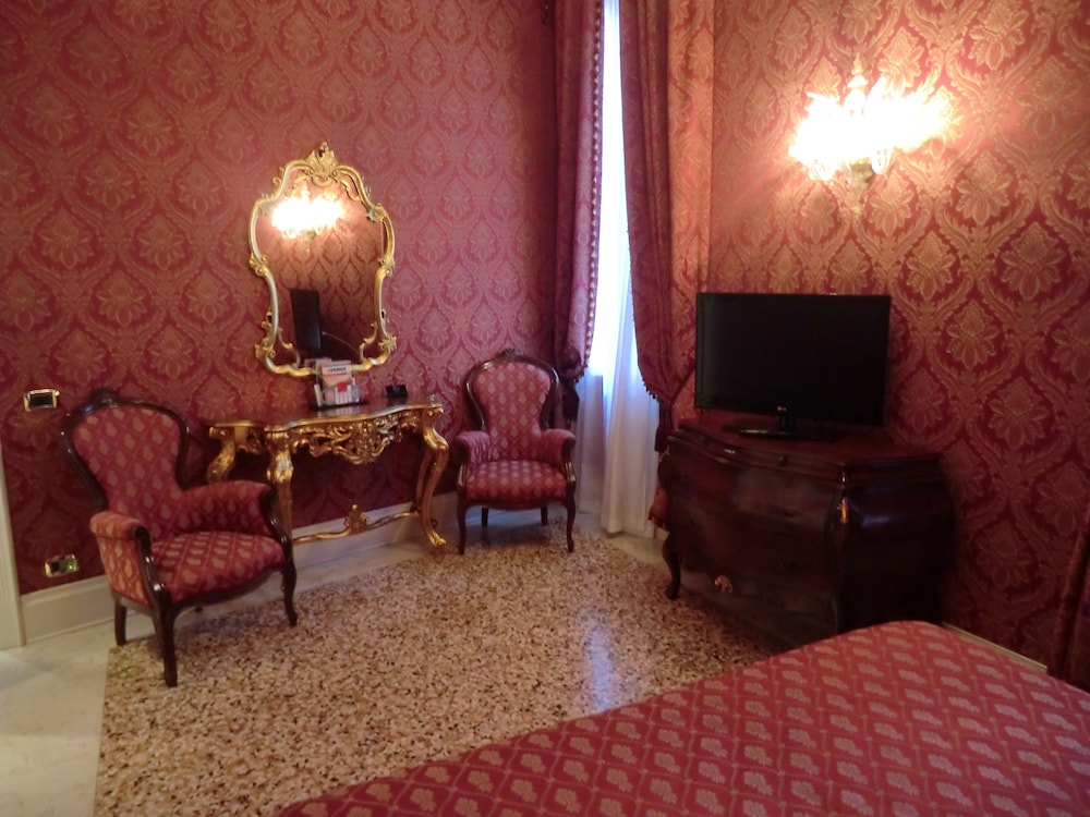 Ca' Gottardi — Hotel rooms in Venice, Veneto