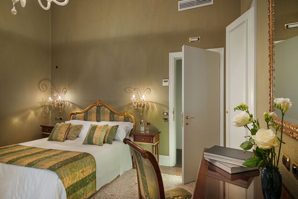 Ca' Gottardi — Hotel rooms in Venice, Veneto