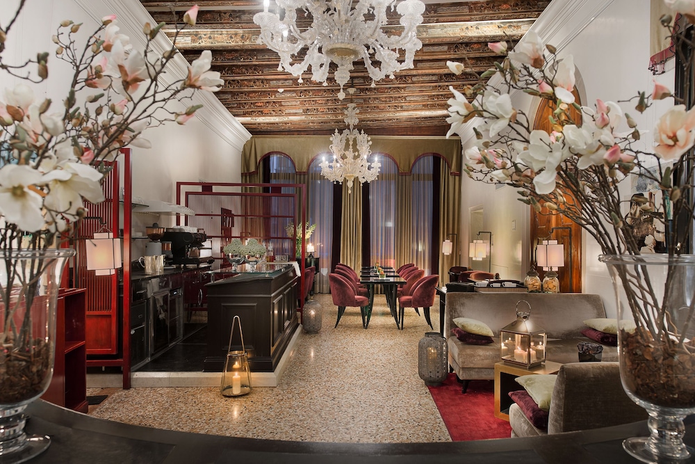 Ca' Gottardi — Restaurant & bars in Venice, Veneto