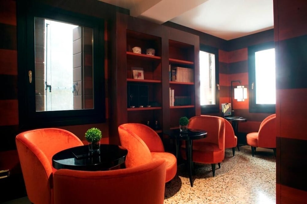 Ca' Gottardi — Restaurant & bars in Venice, Veneto
