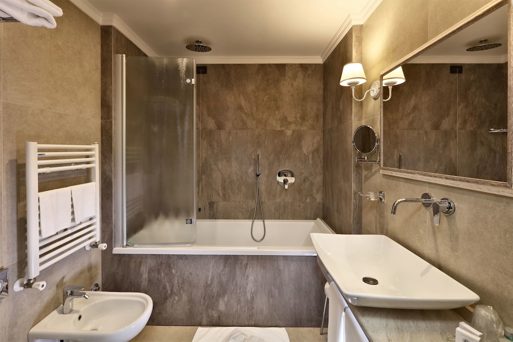 Villa Angela — Hotel rooms in Taormina, Sicily