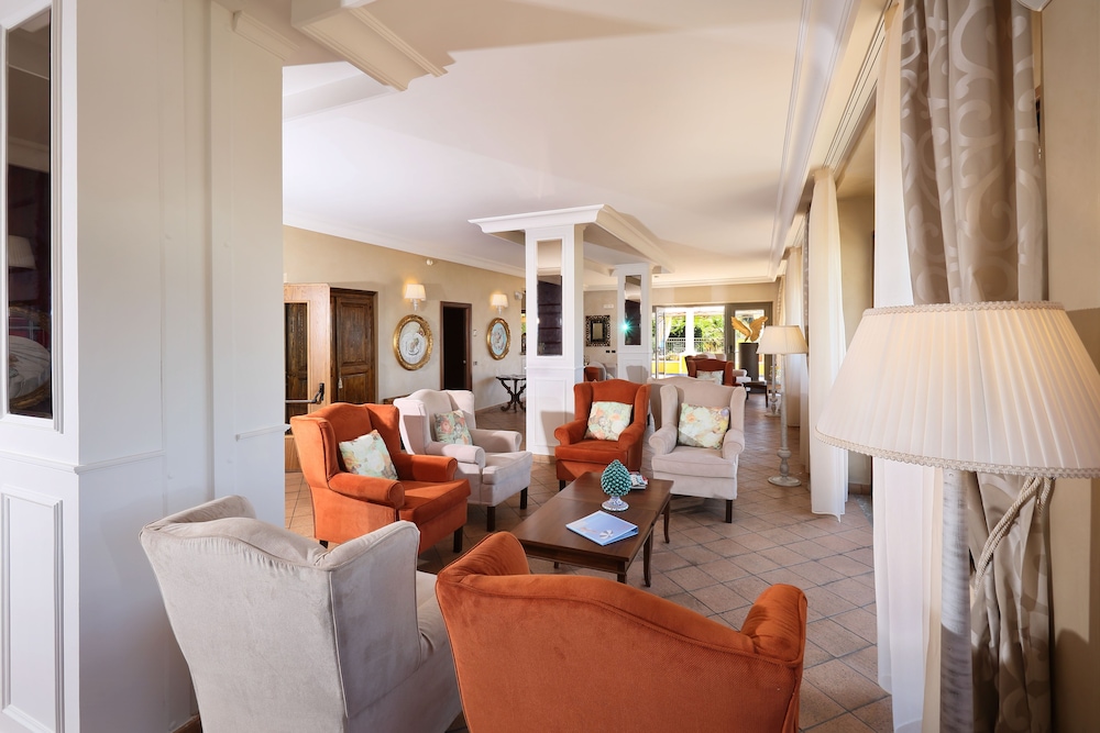 Villa Angela — Hotel building in Taormina, Sicily
