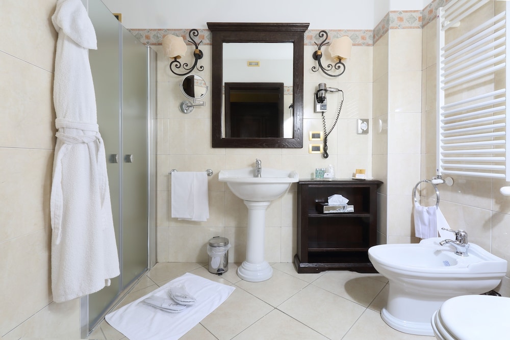 Villa Angela — Hotel rooms in Taormina, Sicily