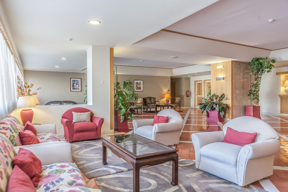 Albufeira Sol Hotel & Spa — Hotel rooms in Albufeira, Faro