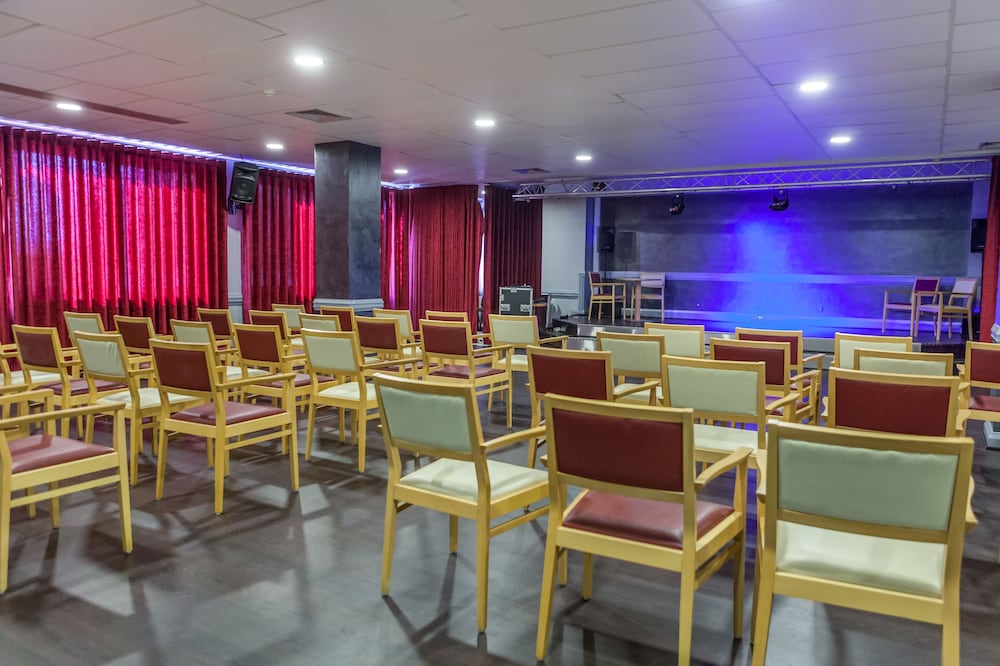 Albufeira Sol Hotel & Spa — Restaurant & bars in Albufeira, Faro