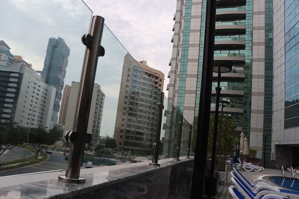 Golden Tulip Media Hotel — Attractions in the area in Dubai