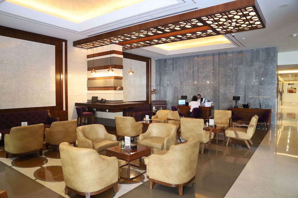 Golden Tulip Media Hotel - zdjęcie 5
