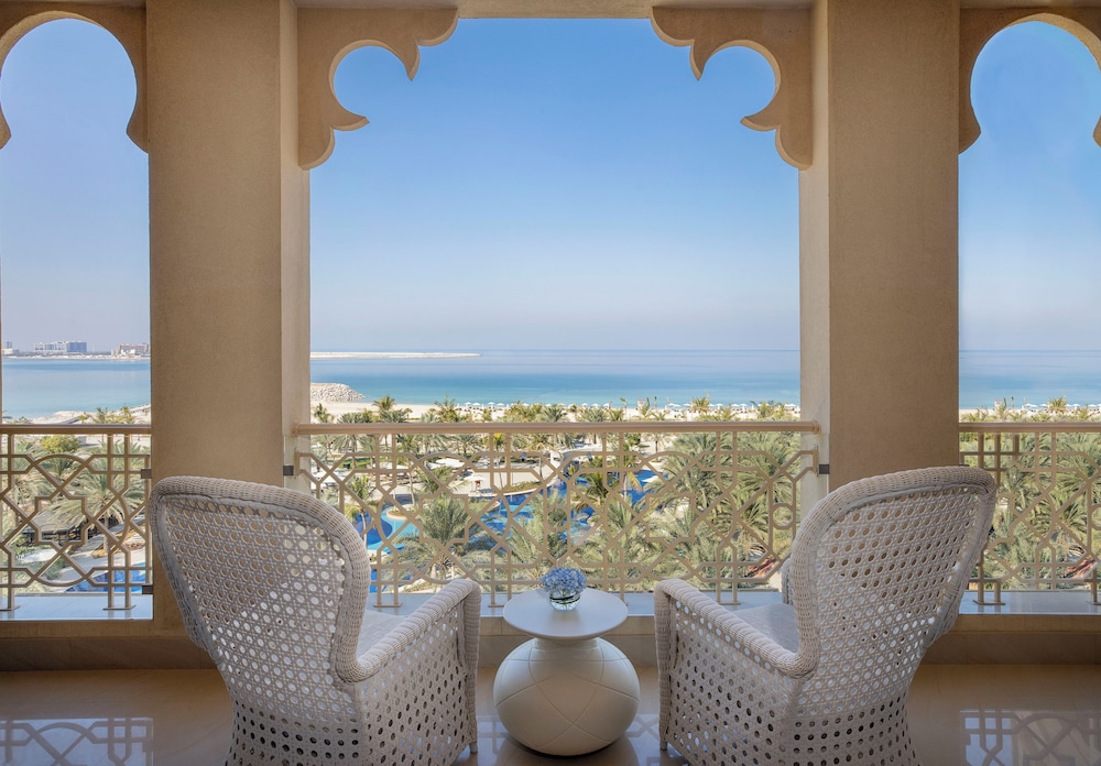 Waldorf Astoria Ras Al Khaimah — Hotel rooms in Ras al Khaimah