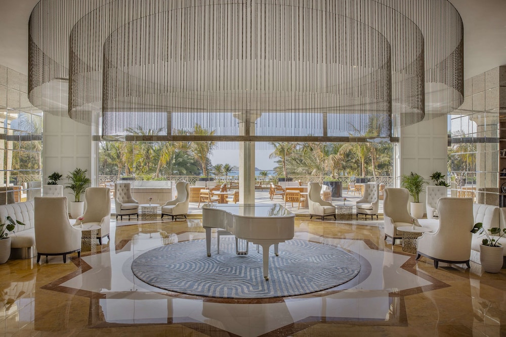 Waldorf Astoria Ras Al Khaimah — Restaurant & bars in Ras al Khaimah