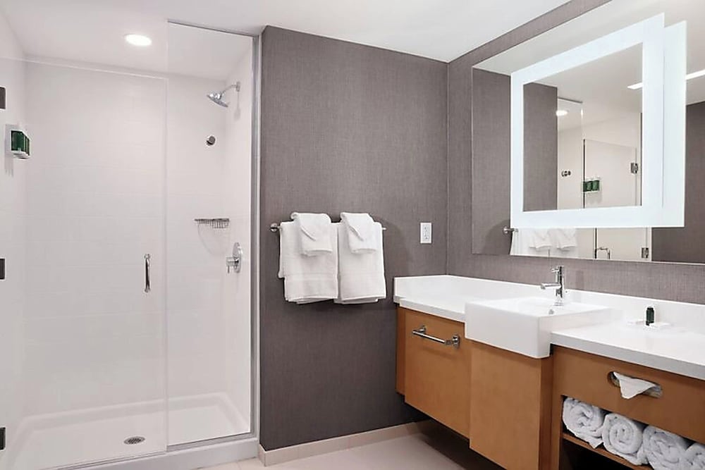 SpringHill Suites by Marriott Orlando Theme Parks/Lake Buena Vista — Hotel rooms in Orlando, Florida