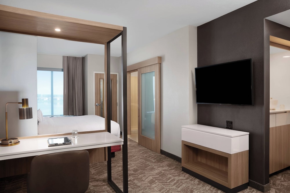 SpringHill Suites by Marriott Orlando Theme Parks/Lake Buena Vista — Hotel rooms in Orlando, Florida