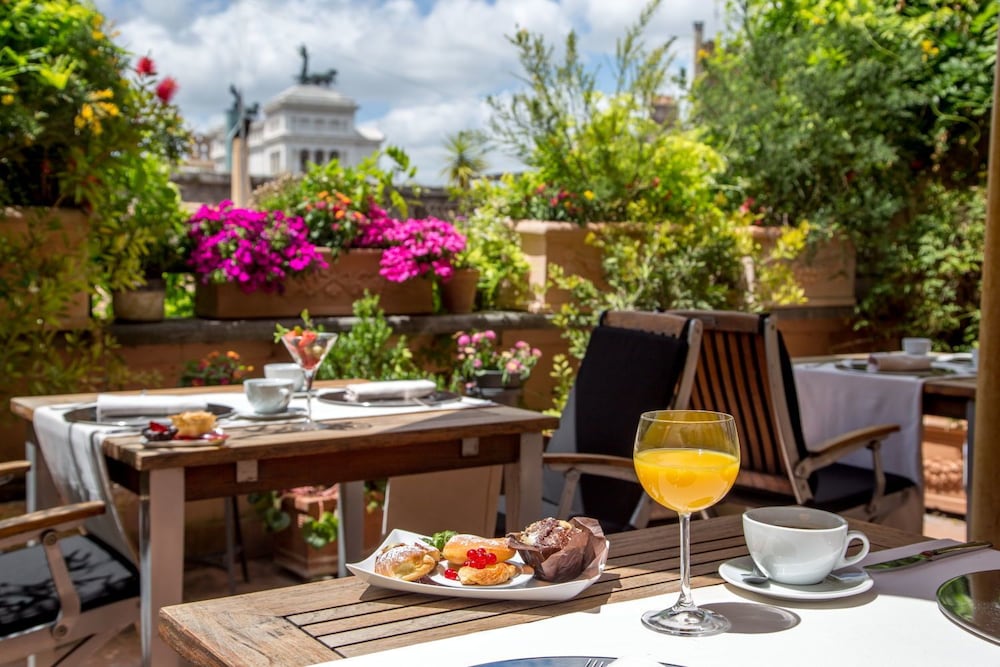 The Inn at the Roman Forum Luxury Collection - The Inn At The Roman Forum — Restaurant & bars in Rome, Lazio