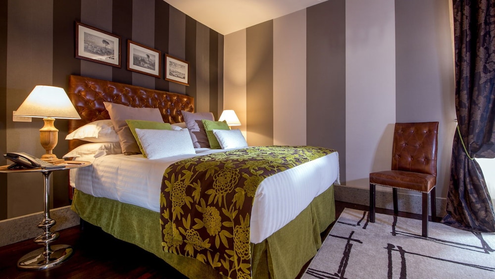 The Inn at the Roman Forum Luxury Collection - The Inn At The Roman Forum — Hotel rooms in Rome, Lazio