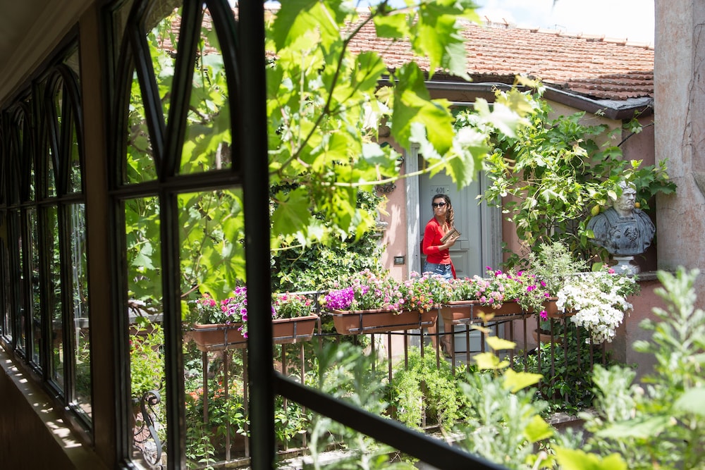 The Inn at the Roman Forum Luxury Collection - The Inn At The Roman Forum — Hotel building in Rome, Lazio