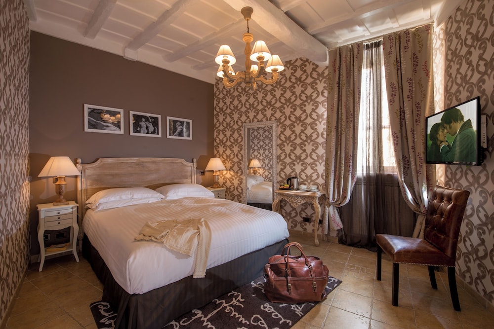 The Inn at the Roman Forum Luxury Collection - The Inn At The Roman Forum — Hotel rooms in Rome, Lazio