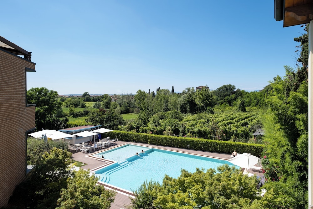 The Ziba Hotel & Spa