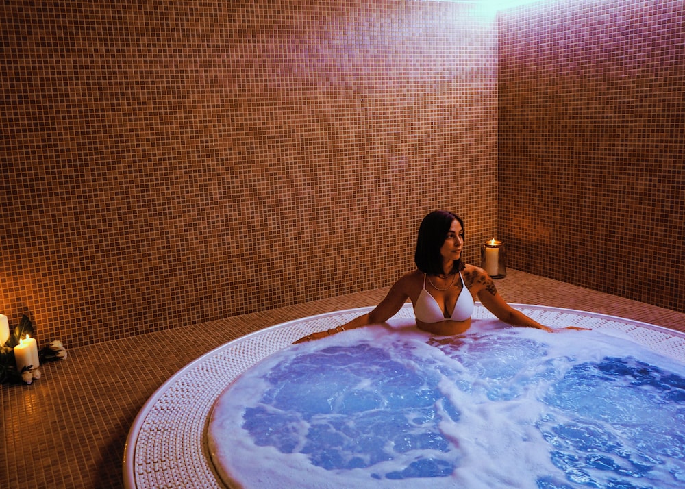 The Ziba Hotel & Spa — Spa in Peschiera del Garda, Veneto