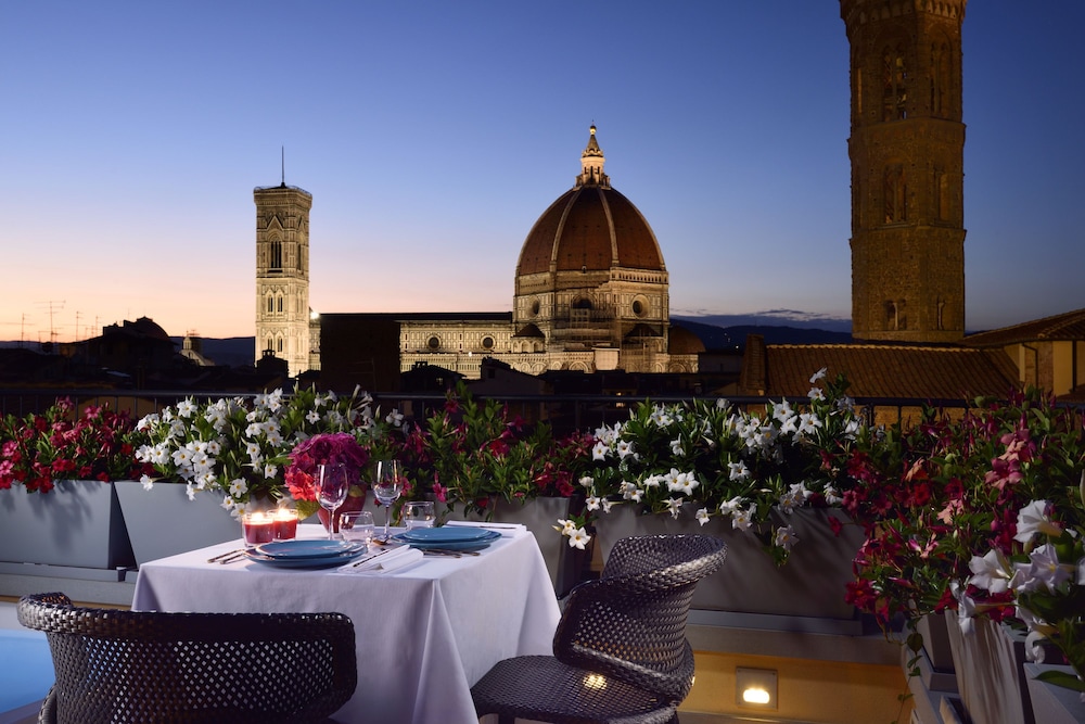 San Firenze Suites & Spa — Restaurant & bars in Florence, Tuscany