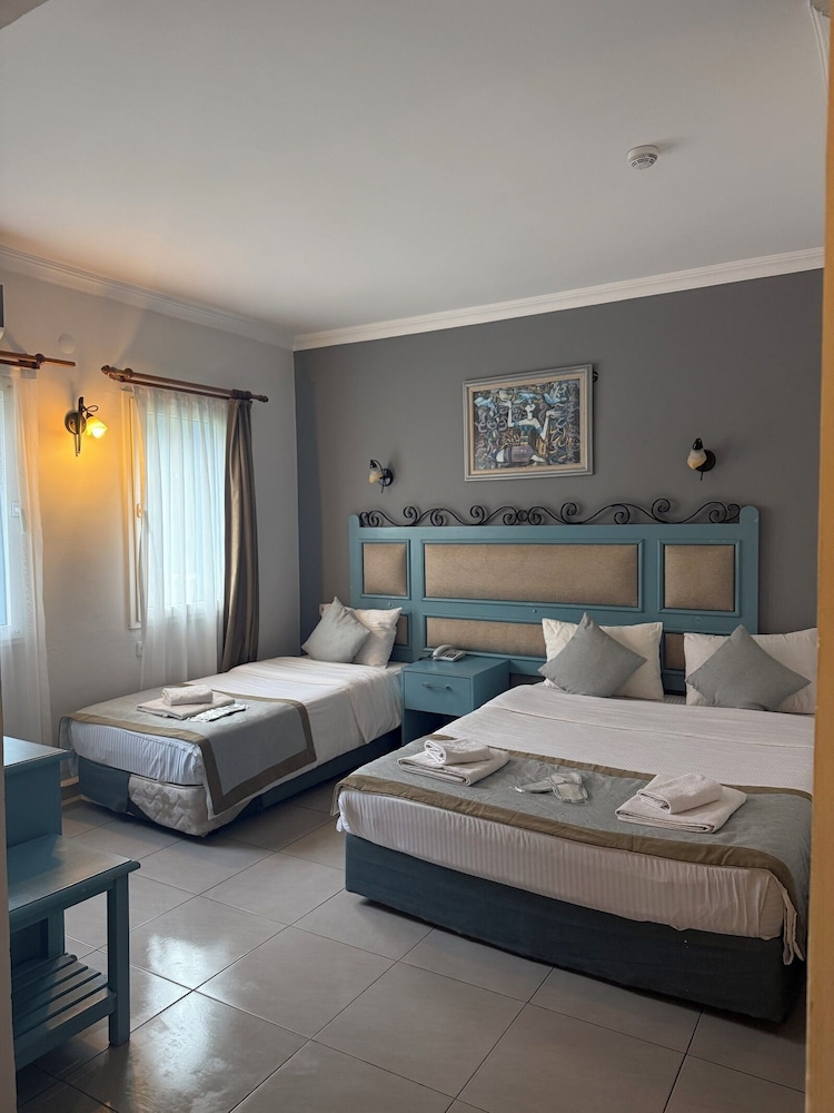 Otel Atrium — Hotel rooms in Bodrum, Mugla