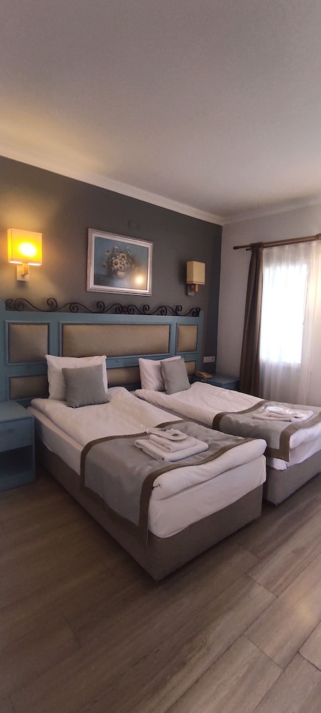 Otel Atrium — Hotel rooms in Bodrum, Mugla