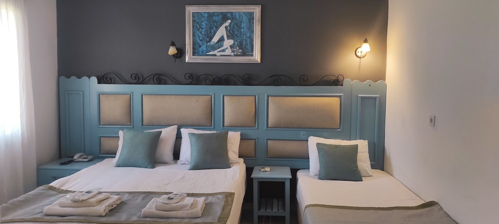 Otel Atrium — Hotel rooms in Bodrum, Mugla