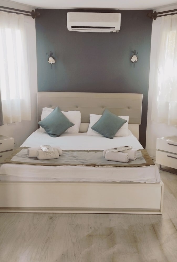 Otel Atrium — Hotel rooms in Bodrum, Mugla