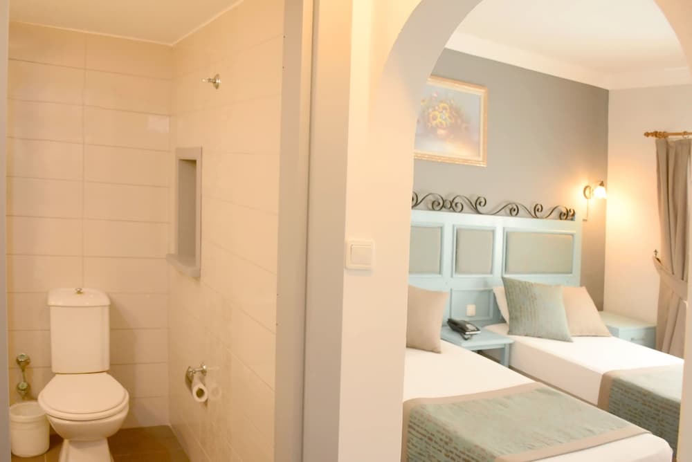 Otel Atrium — Hotel rooms in Bodrum, Mugla