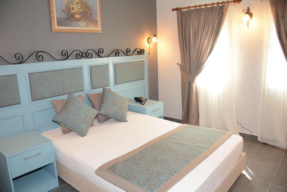 Otel Atrium — Hotel rooms in Bodrum, Mugla