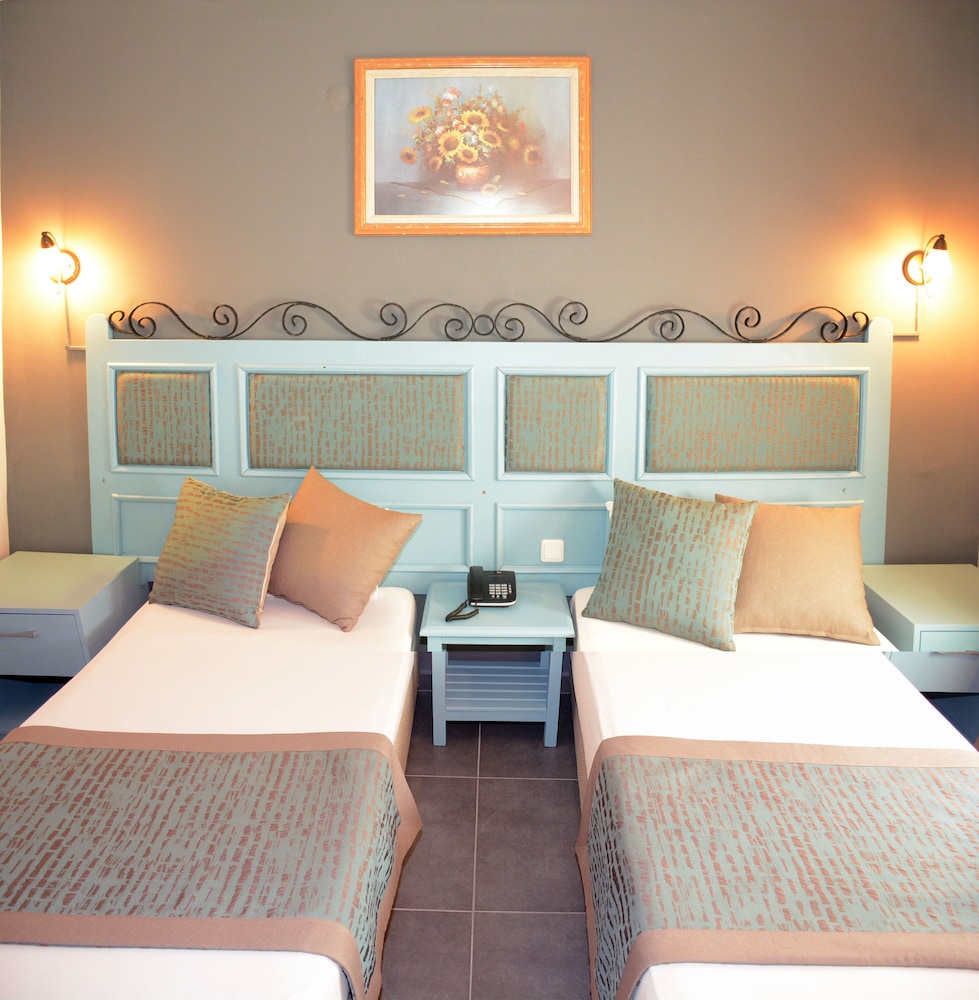 Otel Atrium — Hotel rooms in Bodrum, Mugla