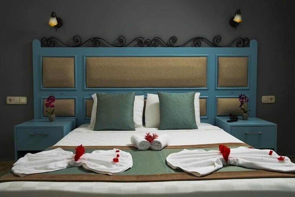 Otel Atrium — Hotel rooms in Bodrum, Mugla