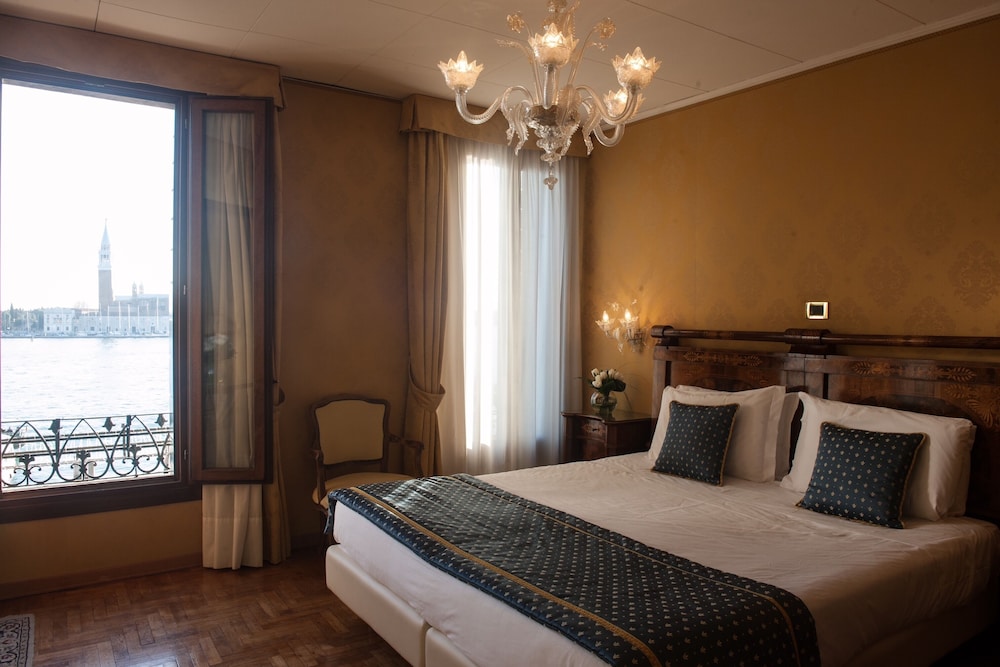 Pensione Wildner — Hotel rooms in Venice, Veneto