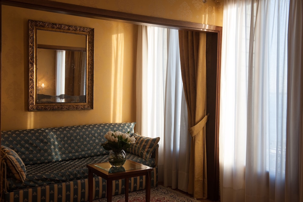 Pensione Wildner — Hotel rooms in Venice, Veneto