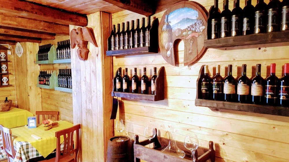 Albergo Diffuso Borgo Santa Caterina "Quartiere Ebraico" — Restaurant & bars in Castiglione di Sicilia, Sicily