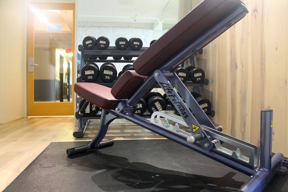 Hotel La Croix — Sports & recreation in Honolulu, Hawaii