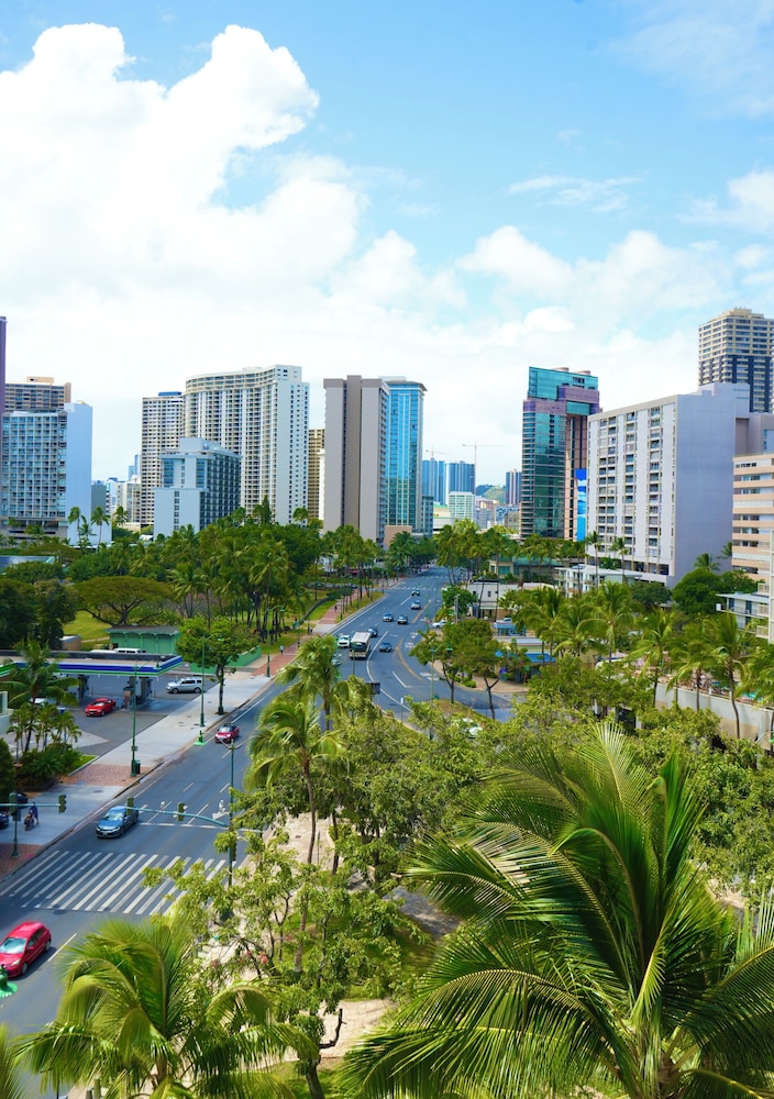 Hotel La Croix — Attractions in the area in Honolulu, Hawaii