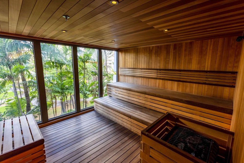 Hotel La Croix — Spa in Honolulu, Hawaii