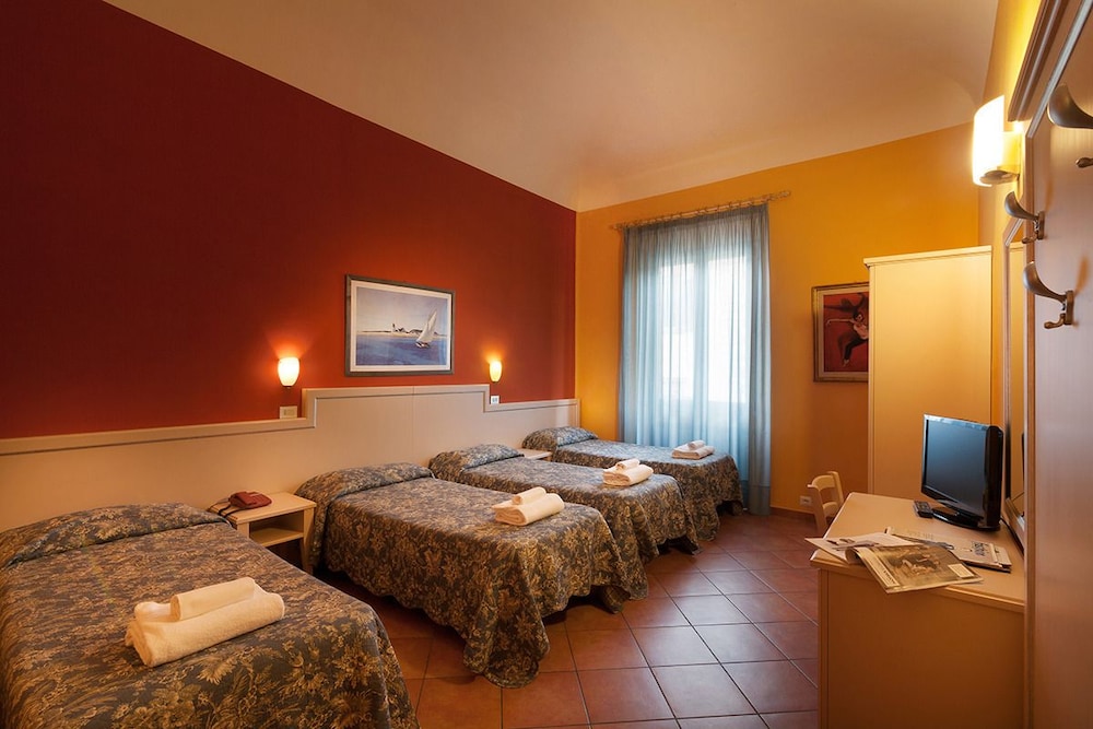 Eden — Hotel rooms in Florence, Tuscany