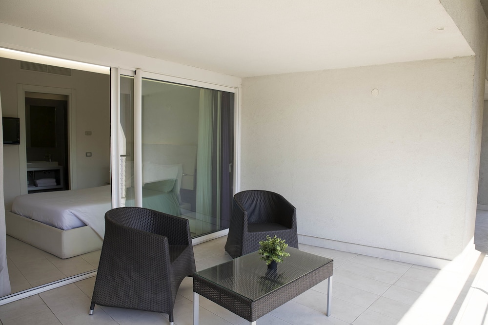 Lungotevere Suite — Hotel rooms in Rome, Lazio
