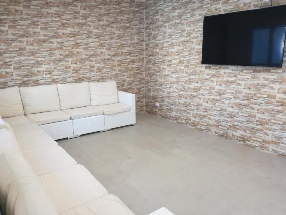 Apartamentos Acuario Sol — Hotel rooms in Puerto del Carmen, Canary Islands