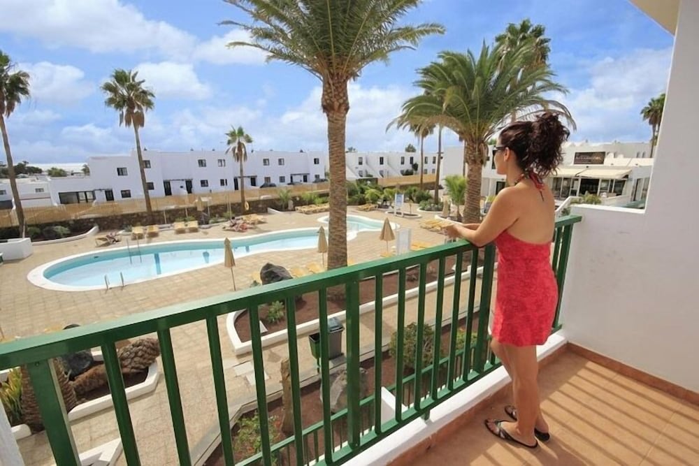 Apartamentos Acuario Sol — Swimming pool in Puerto del Carmen, Canary Islands