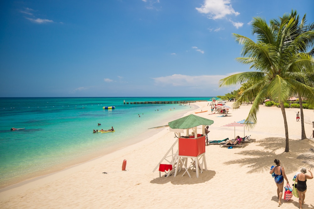 Deja Resort All Inclusive — Beach in Montego Bay