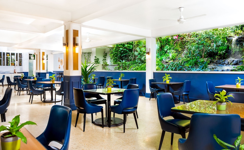 Deja Resort All Inclusive — Restaurant & bars in Montego Bay