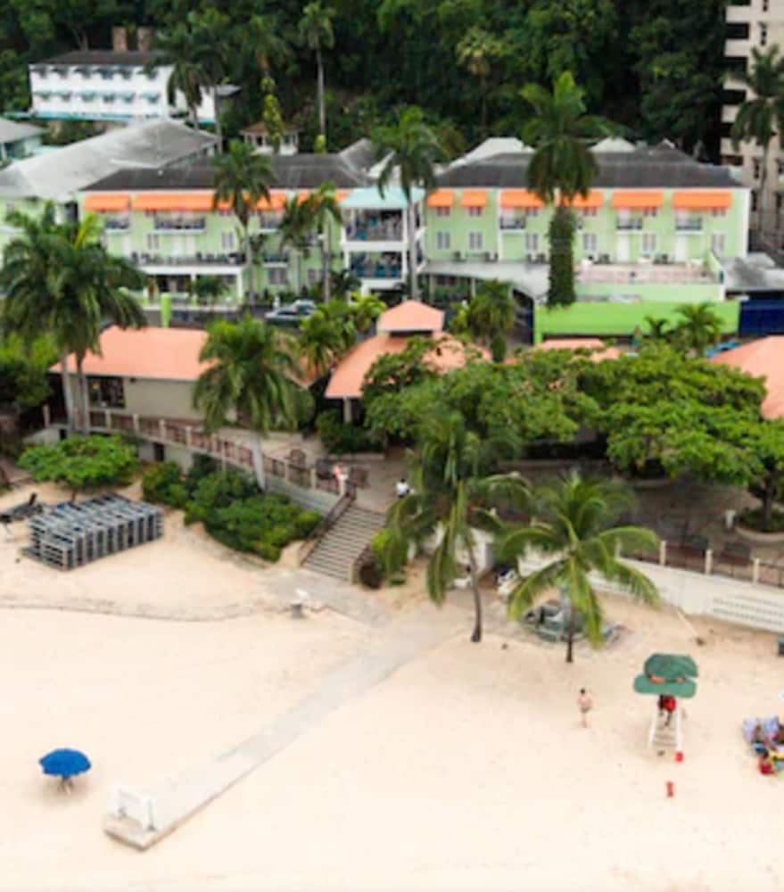 Deja Resort All Inclusive — Beach in Montego Bay