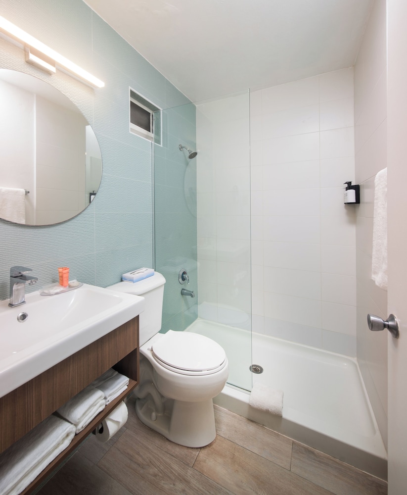 Deja Resort All Inclusive — Hotel rooms in Montego Bay