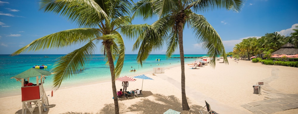 Deja Resort All Inclusive — Beach in Montego Bay
