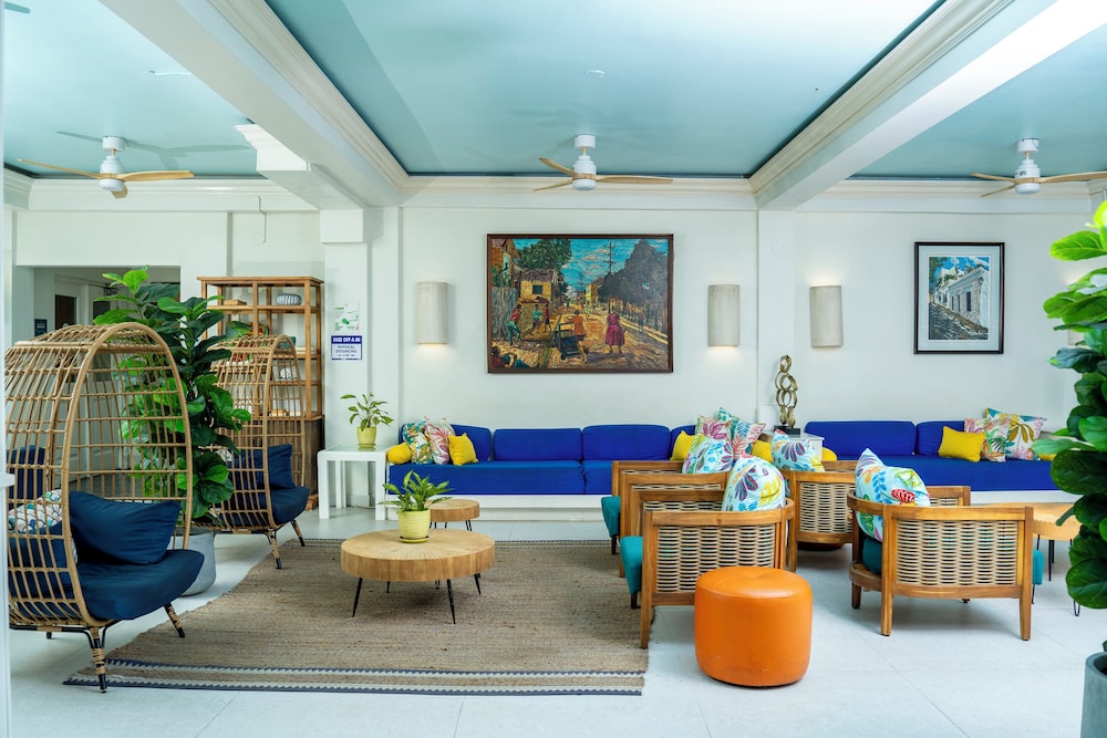 Deja Resort All Inclusive — Hotel building in Montego Bay