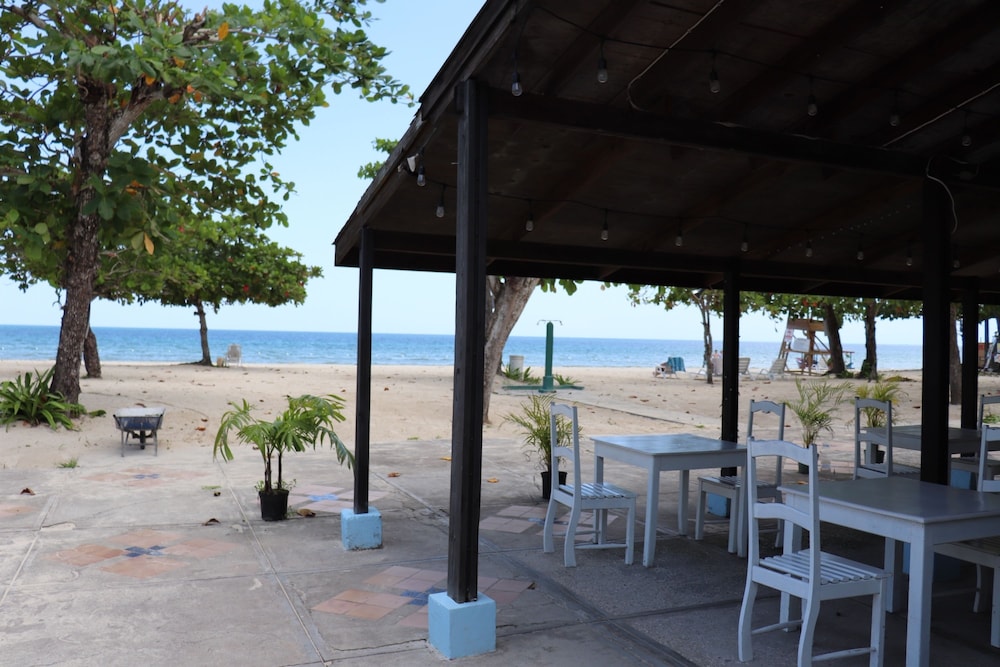 Negril Beach Club — Beach in Negril